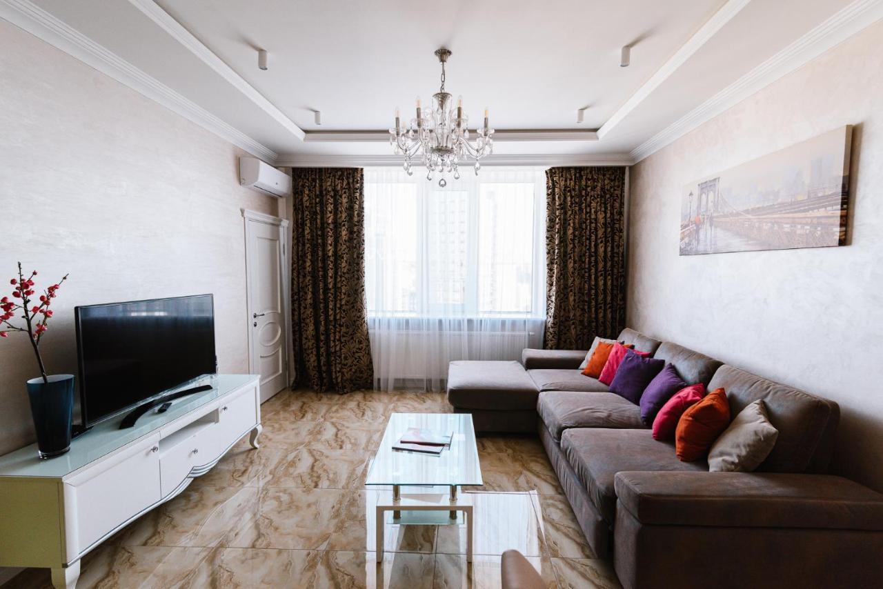 Luxury For Business & Pleasure Royal 3 Apartment Kyiv Exterior photo