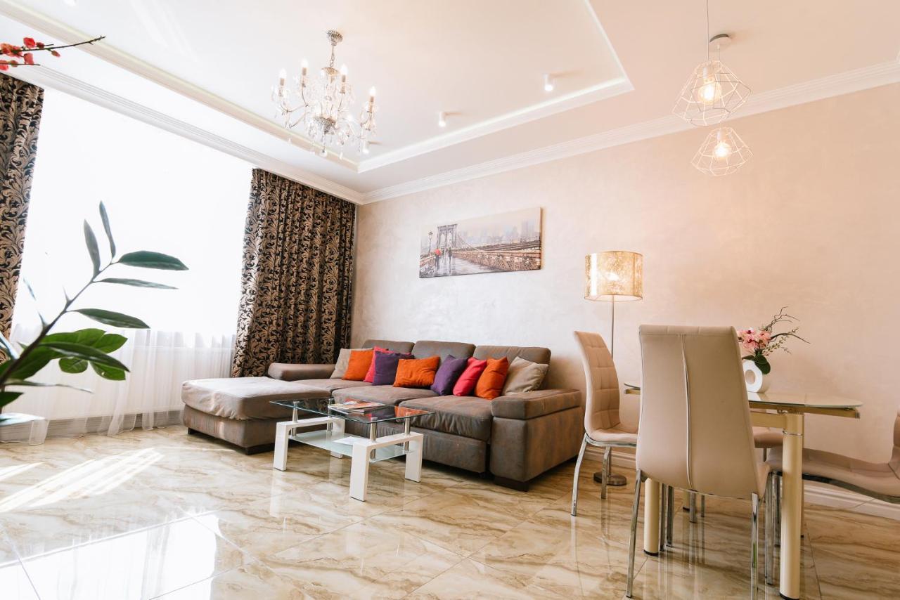 Luxury For Business & Pleasure Royal 3 Apartment Kyiv Exterior photo